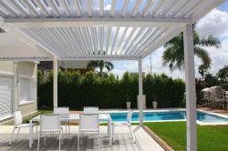 Ripas abertas da pérgola